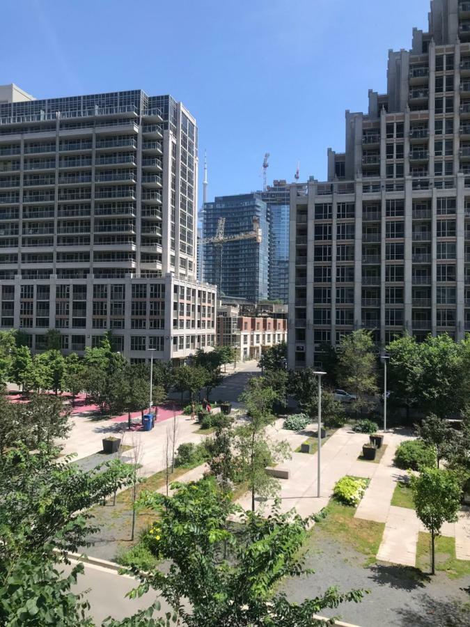 Executive 1 Bedroom Condo sleeps 4 Toronto Buitenkant foto