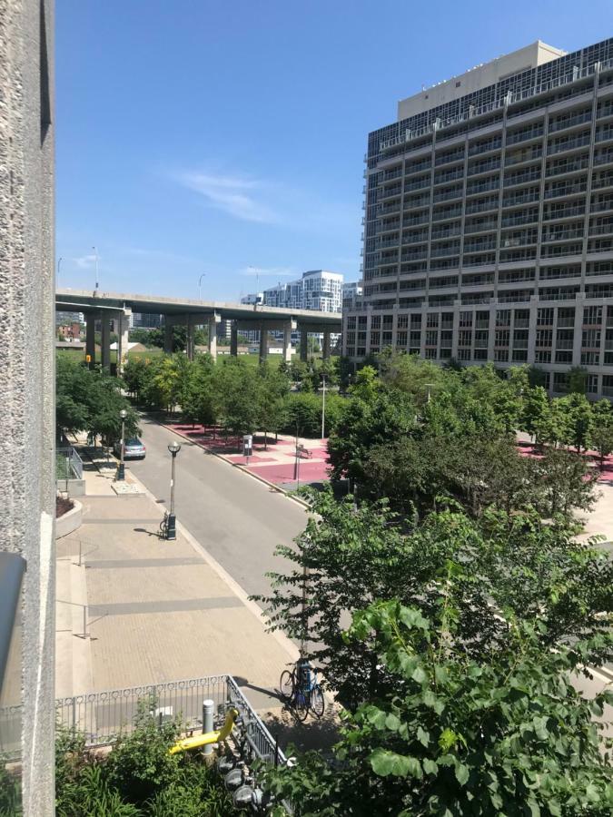 Executive 1 Bedroom Condo sleeps 4 Toronto Buitenkant foto
