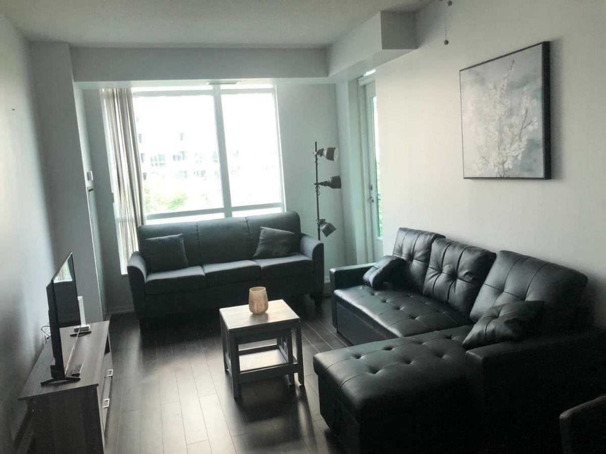 Executive 1 Bedroom Condo sleeps 4 Toronto Buitenkant foto